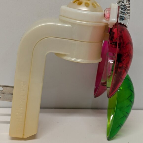 Bath & Body Works Christmas Lights Wallflower Scent Diffuser Bundle - Picture 5 of 8